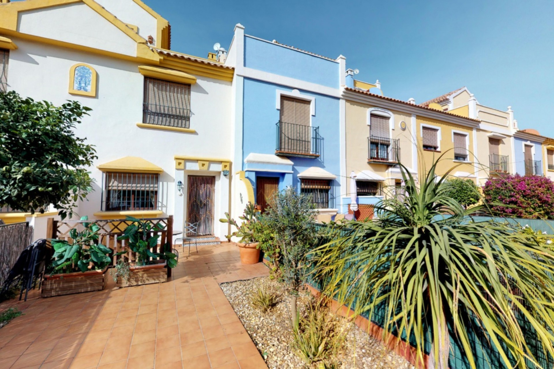 Reventa - Town House -
Roda