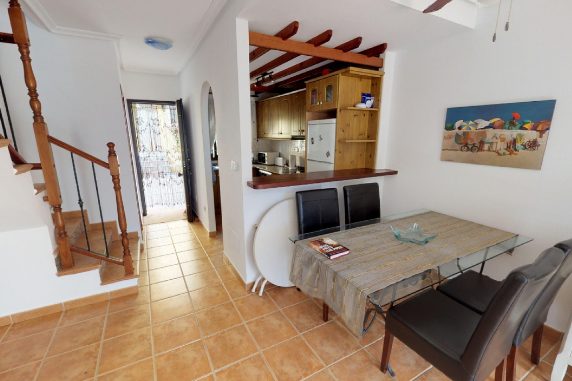 Reventa - Town House -
Roda