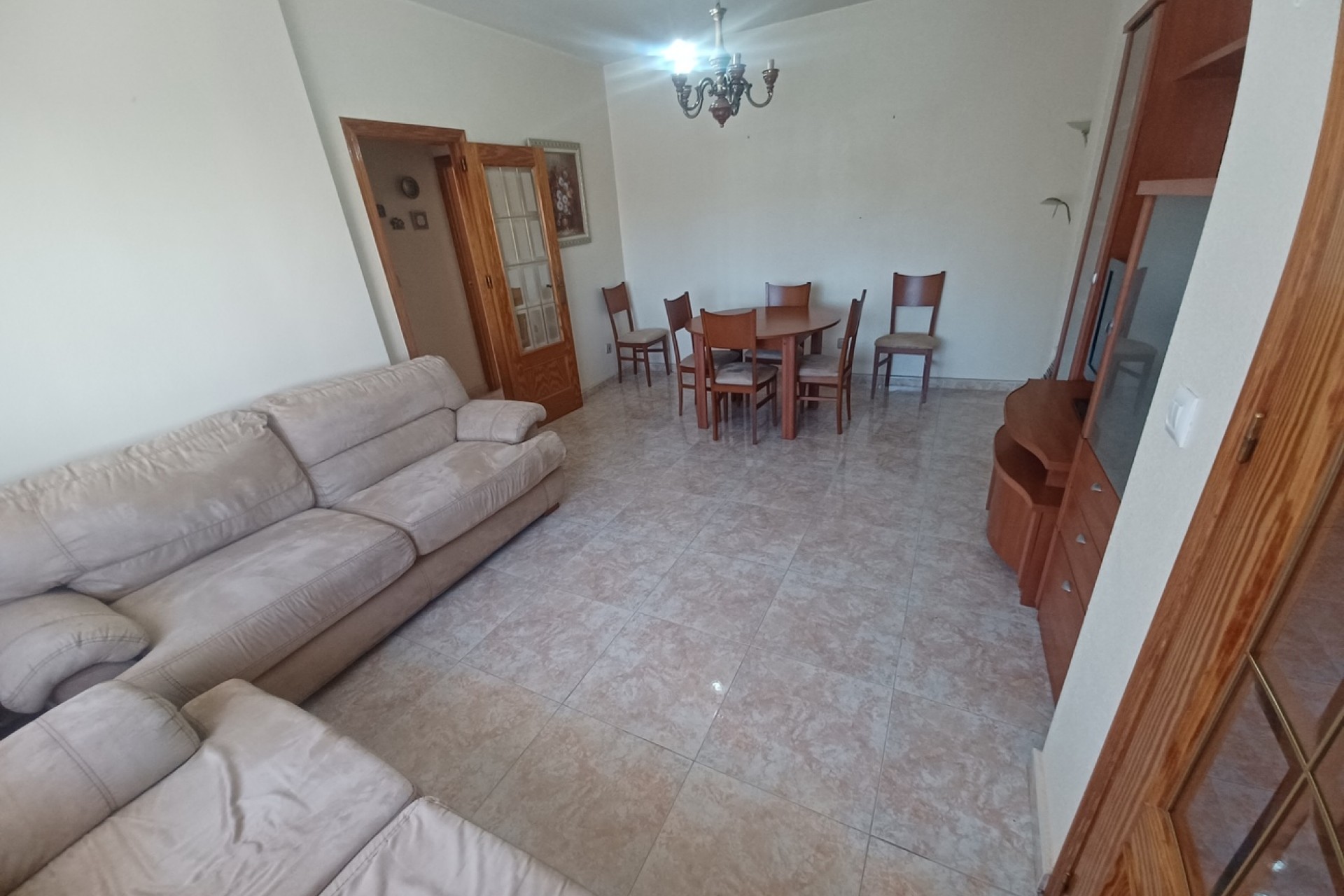 Reventa - Town House -
Roldan - Inland