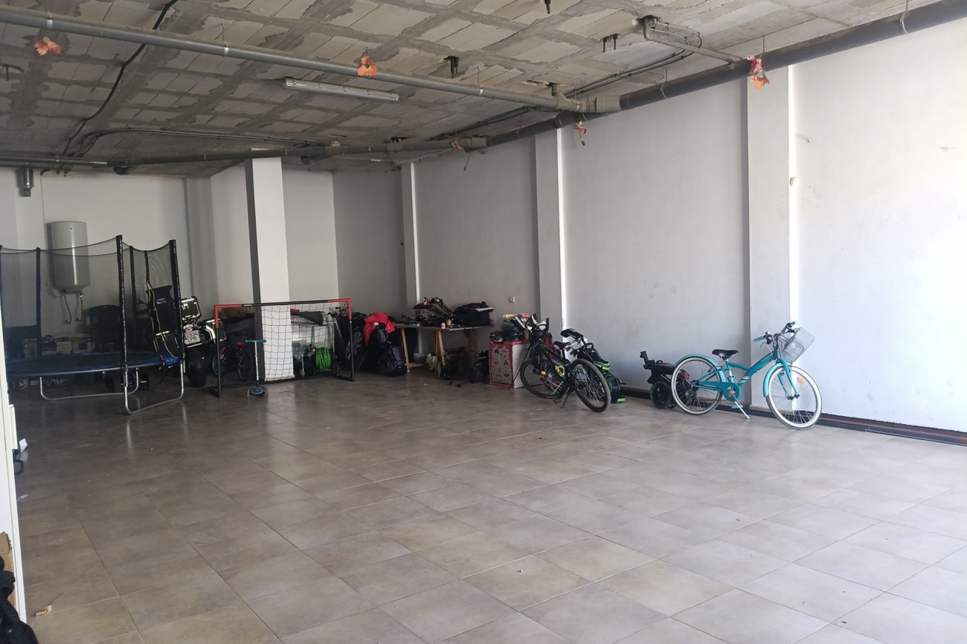 Reventa - Town House -
Roldan - Inland