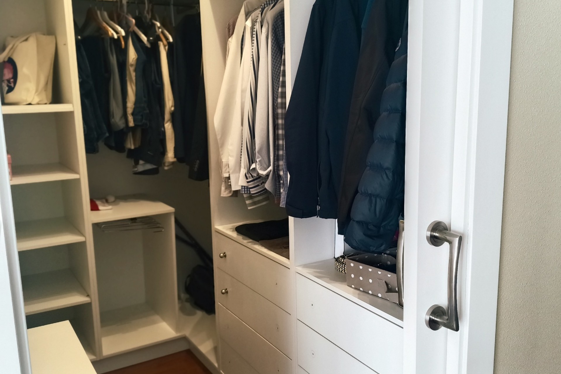 Reventa - Town House -
Roldan - Inland