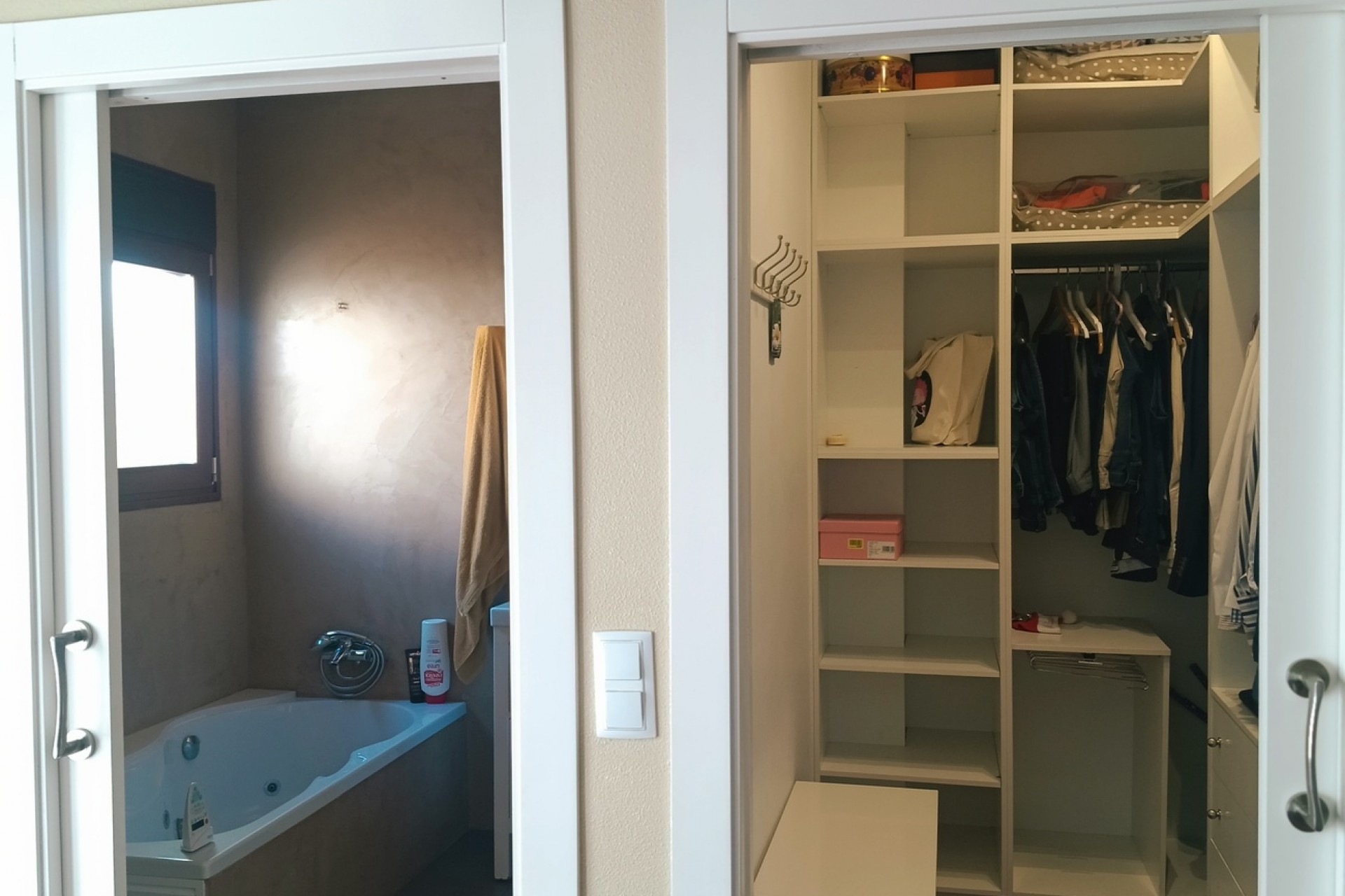 Reventa - Town House -
Roldan - Inland