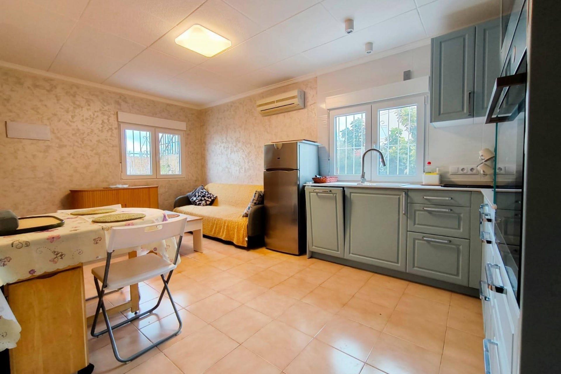 Reventa - Town House -
San Fulgencio - La Marina - Urb. La Marina