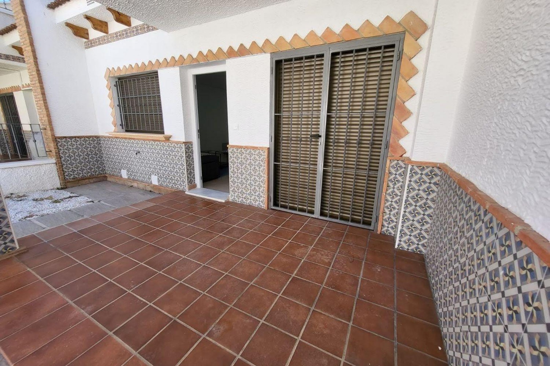 Reventa - Town House -
San Miguel de Salinas - Ciudad De Las Comunicaciones