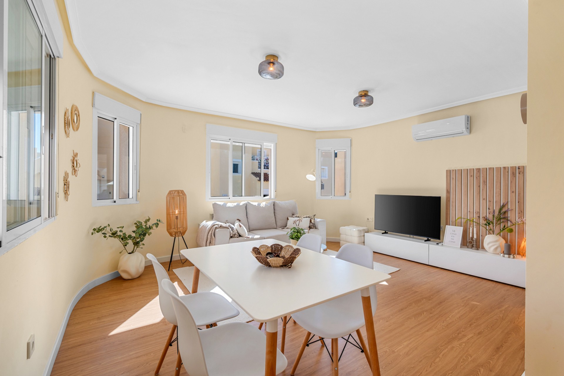 Reventa - Town House -
San Miguel de Salinas - Costa Blanca