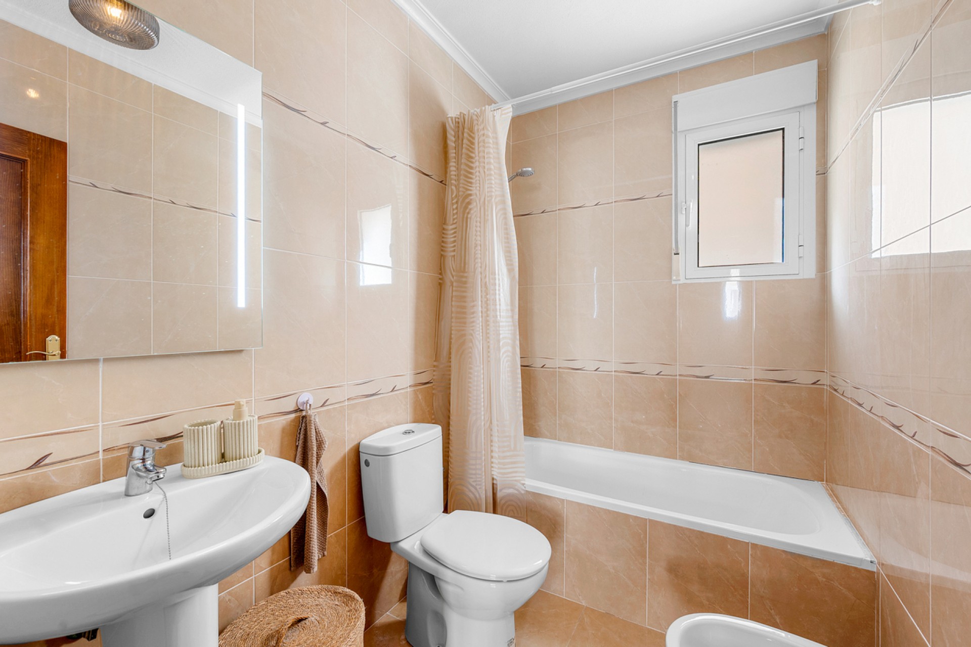 Reventa - Town House -
San Miguel de Salinas - Costa Blanca