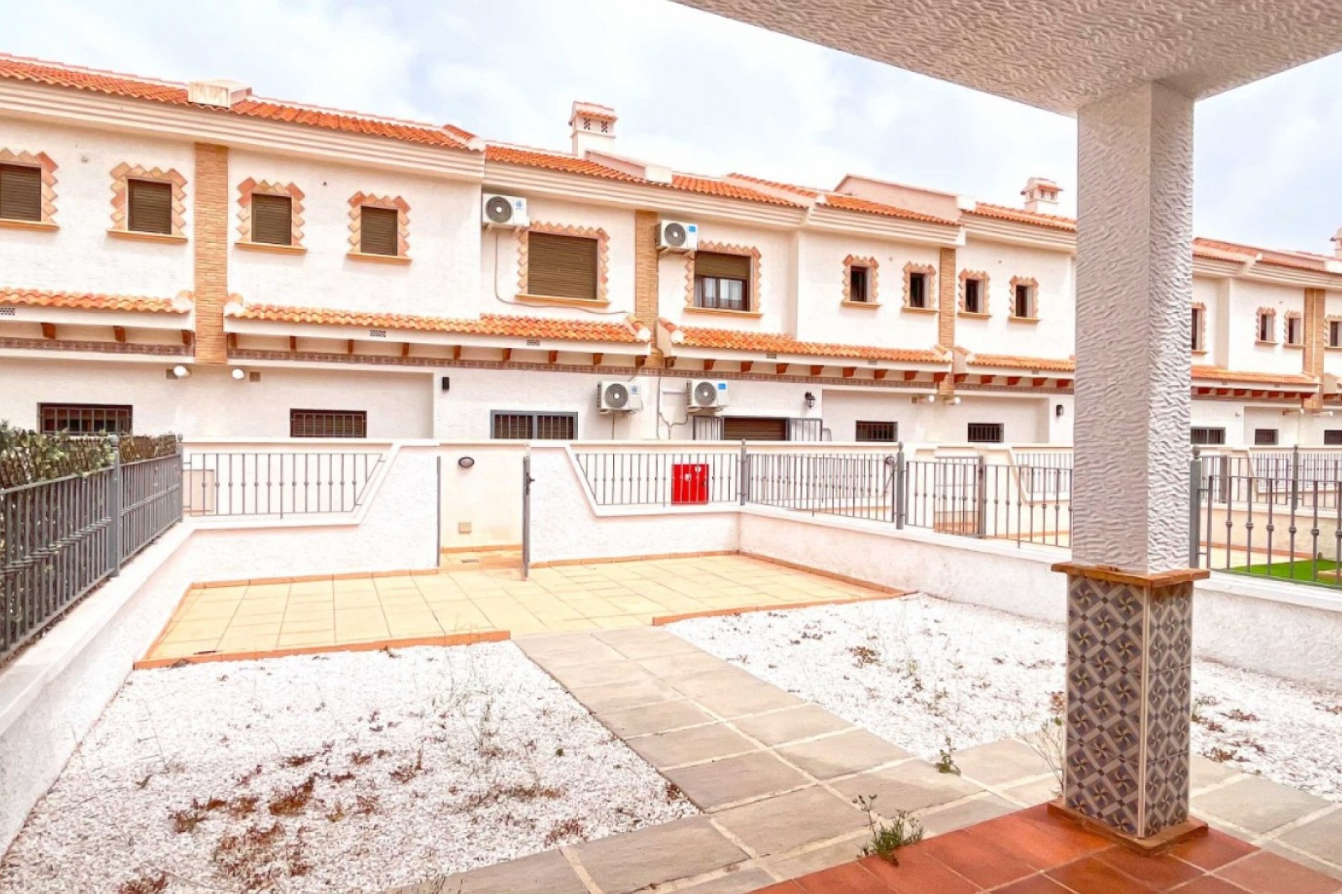 Reventa - Town House -
San Miguel de Salinas - Inland