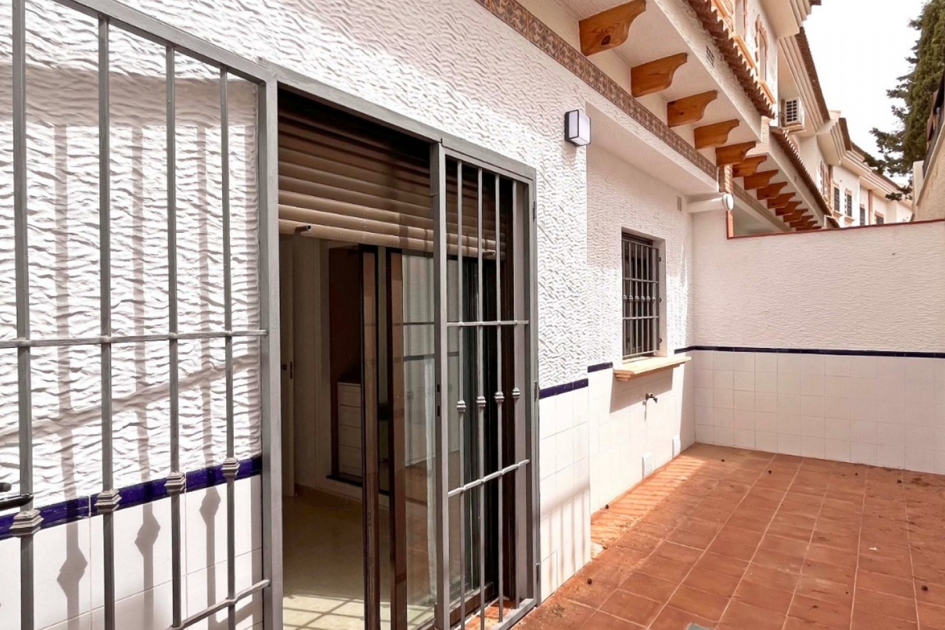 Reventa - Town House -
San Miguel de Salinas - Inland