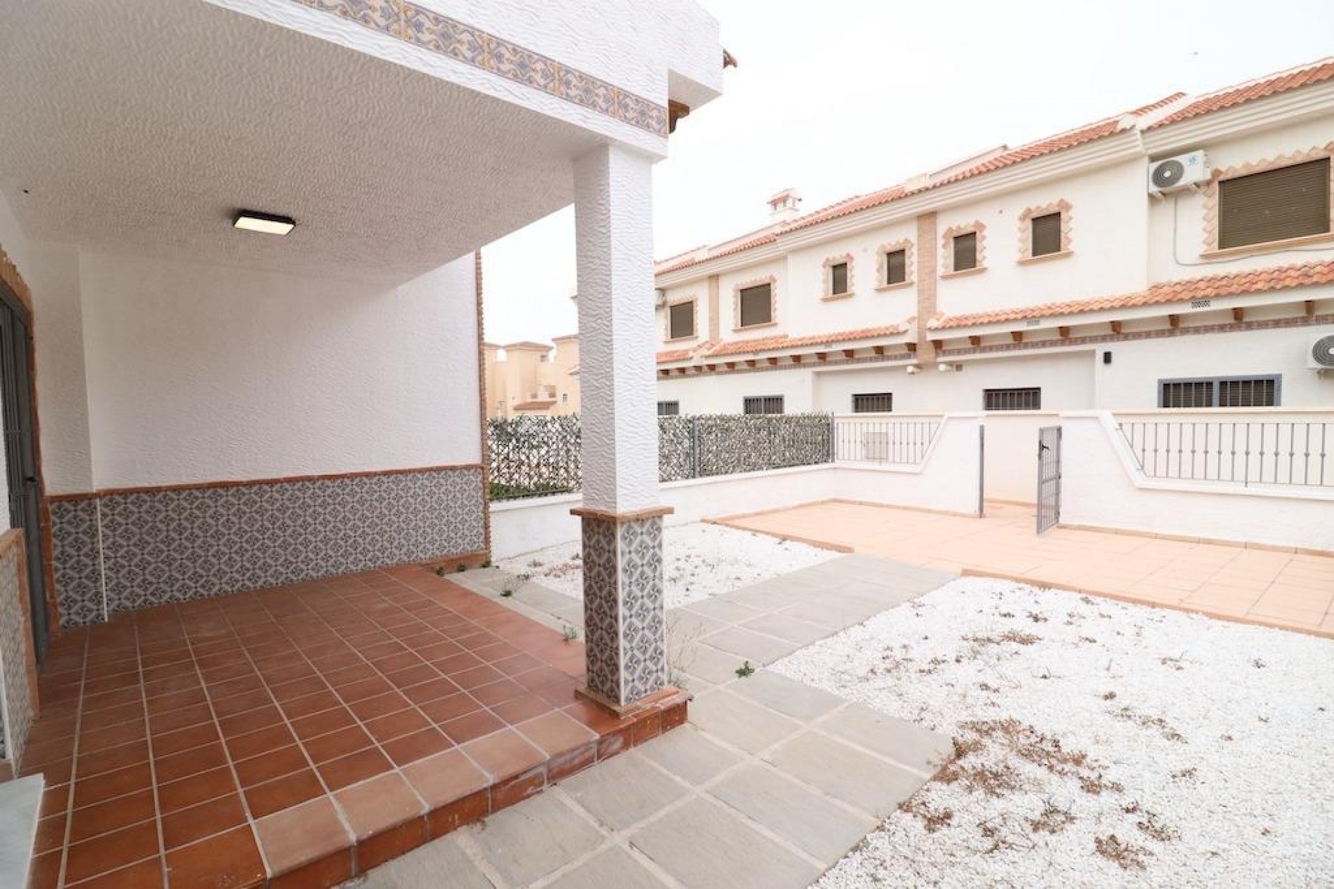 Reventa - Town House -
San Miguel de Salinas - Inland