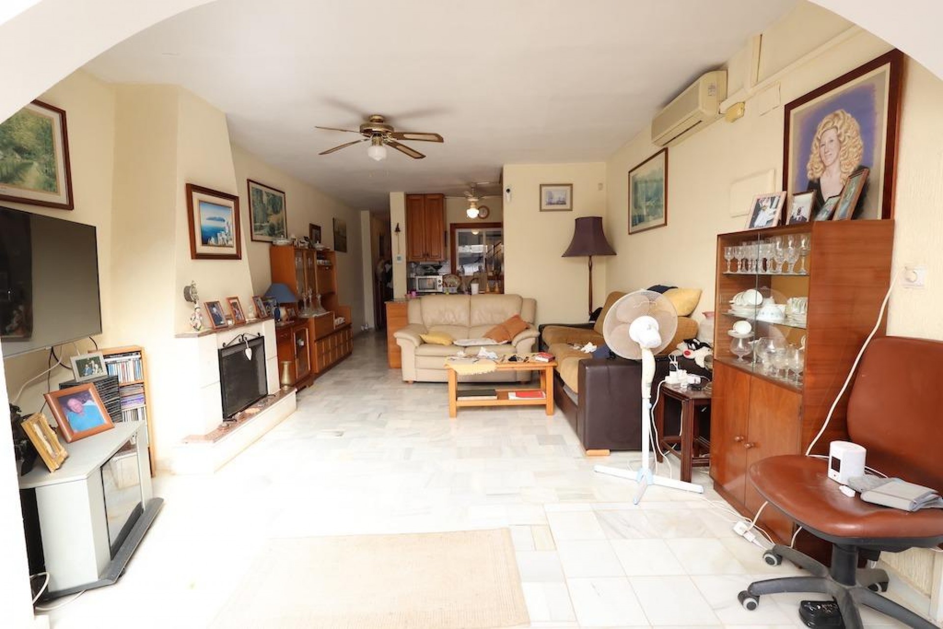 Reventa - Town House -
San Miguel de Salinas - Inland