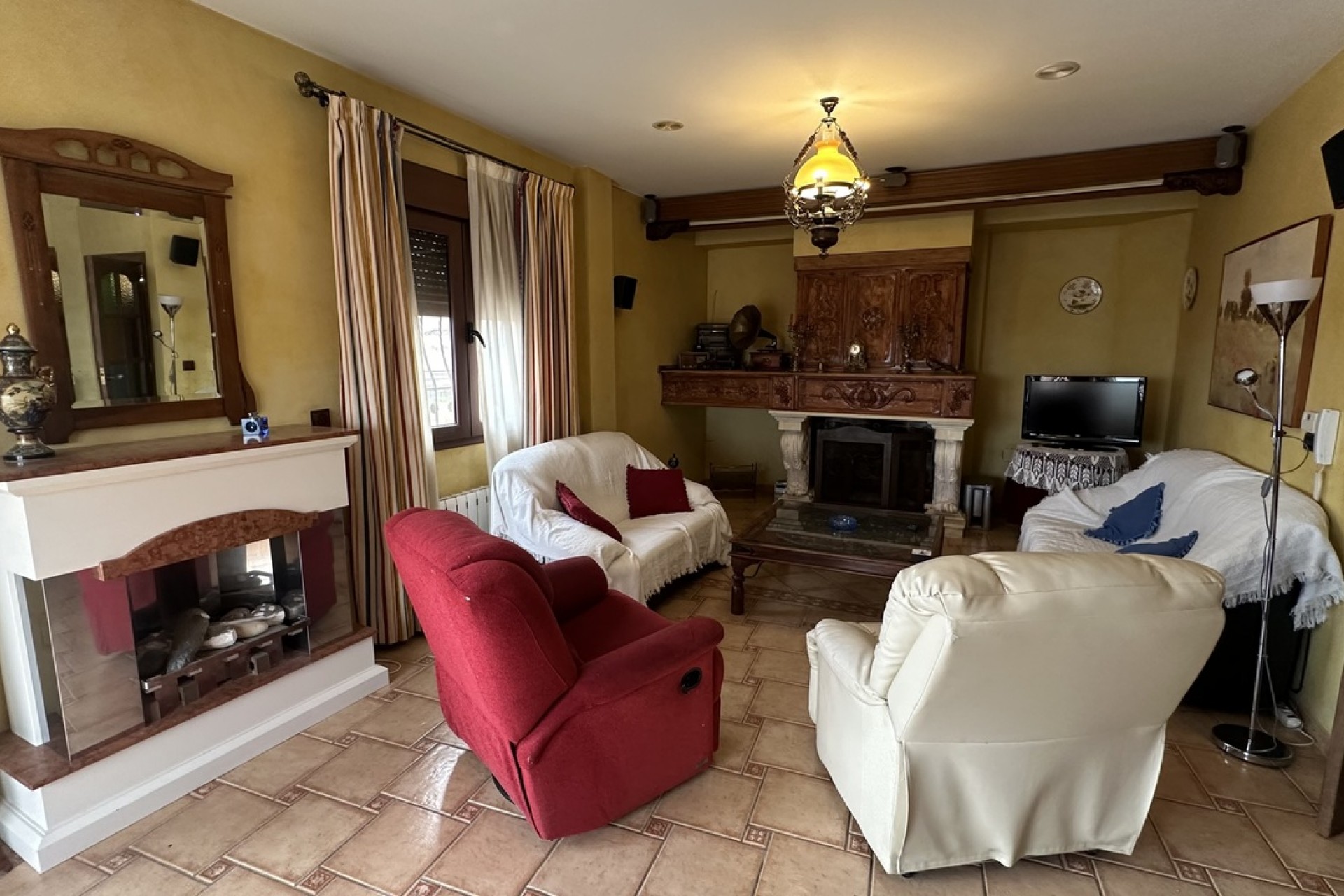 Reventa - Town House -
San Miguel de Salinas - Inland