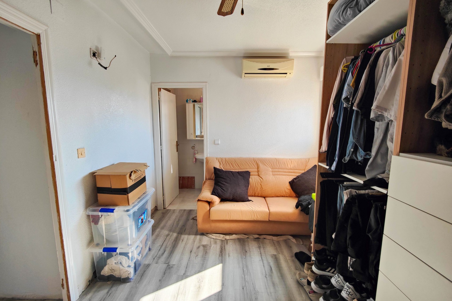 Reventa - Town House -
San Miguel de Salinas - Inland