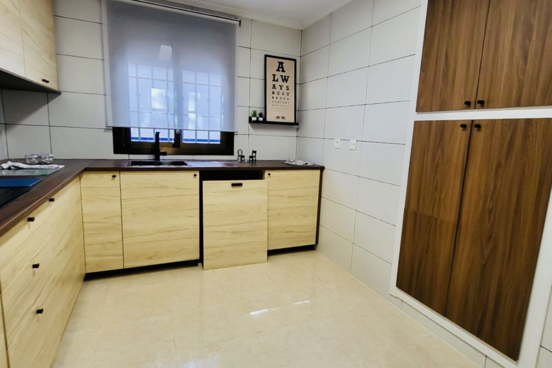 Reventa - Town House -
San Miguel de Salinas - Inland