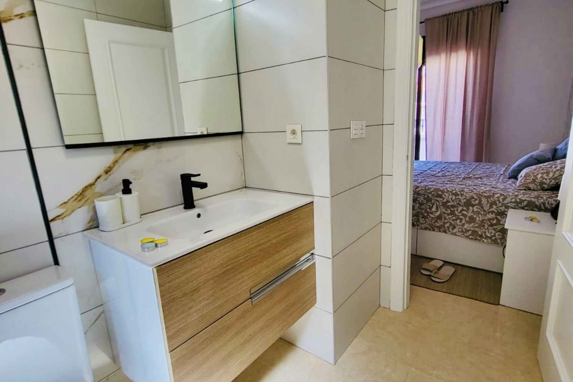 Reventa - Town House -
San Miguel de Salinas - Inland