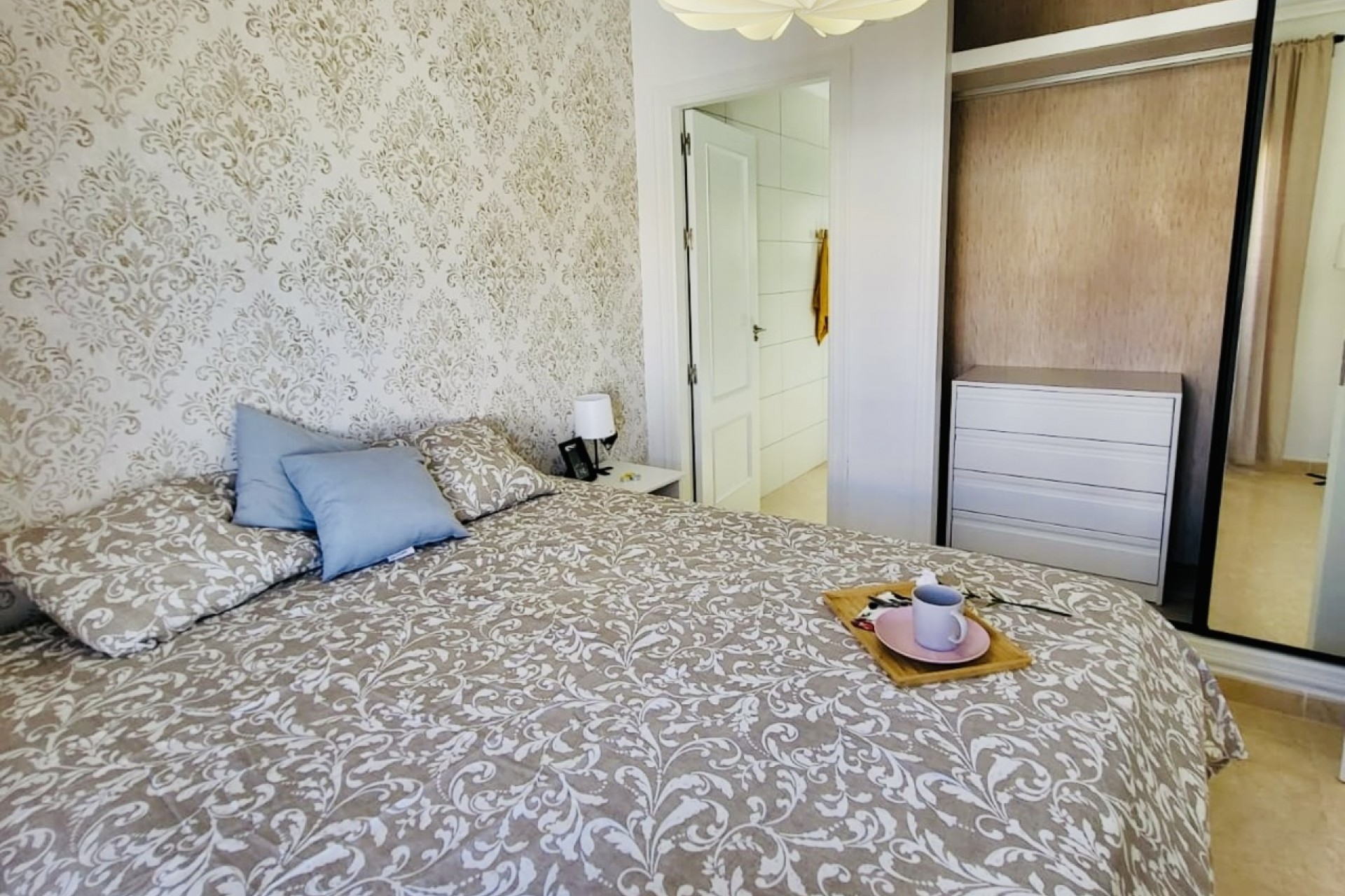 Reventa - Town House -
San Miguel de Salinas - Inland