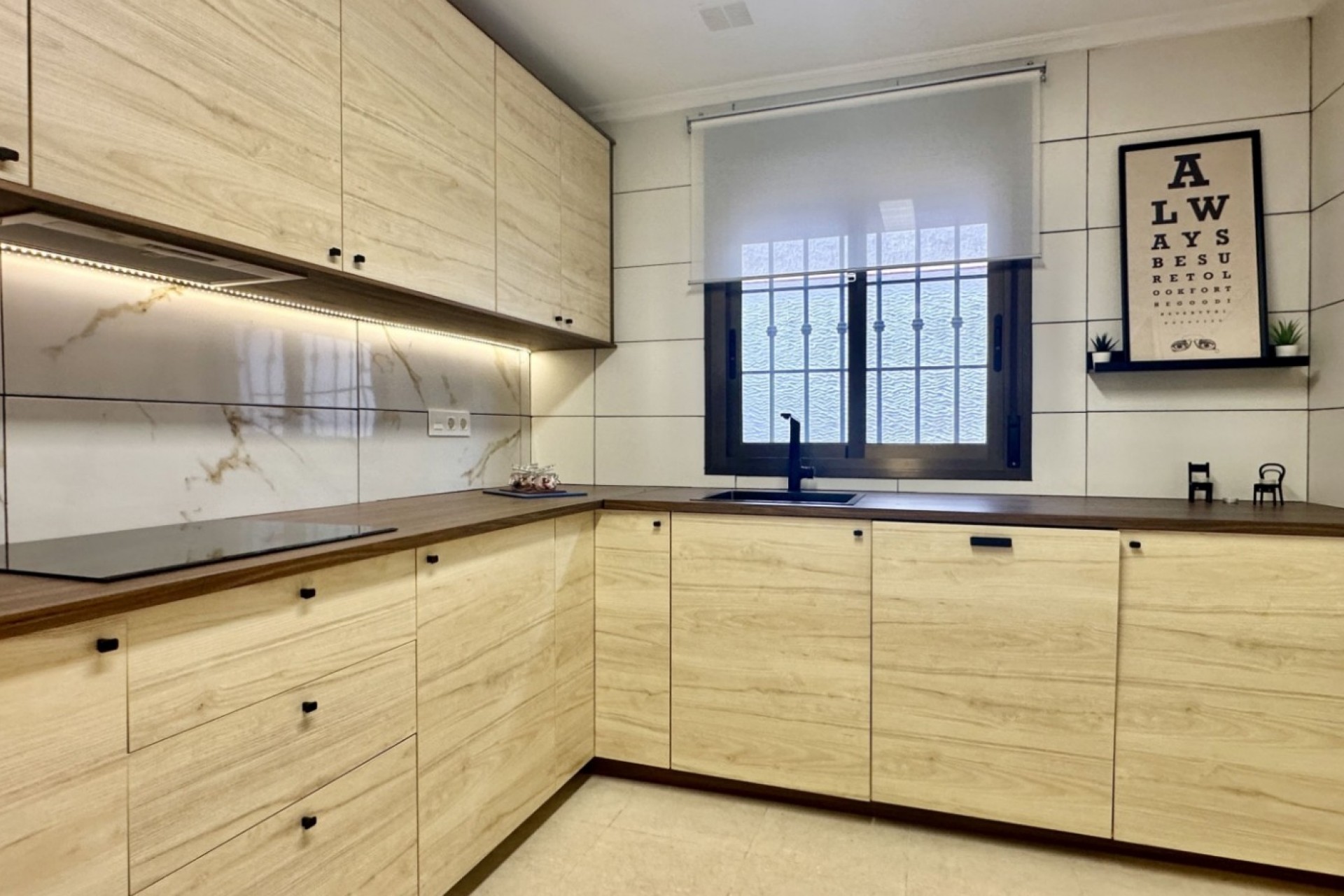 Reventa - Town House -
San Miguel de Salinas - Inland