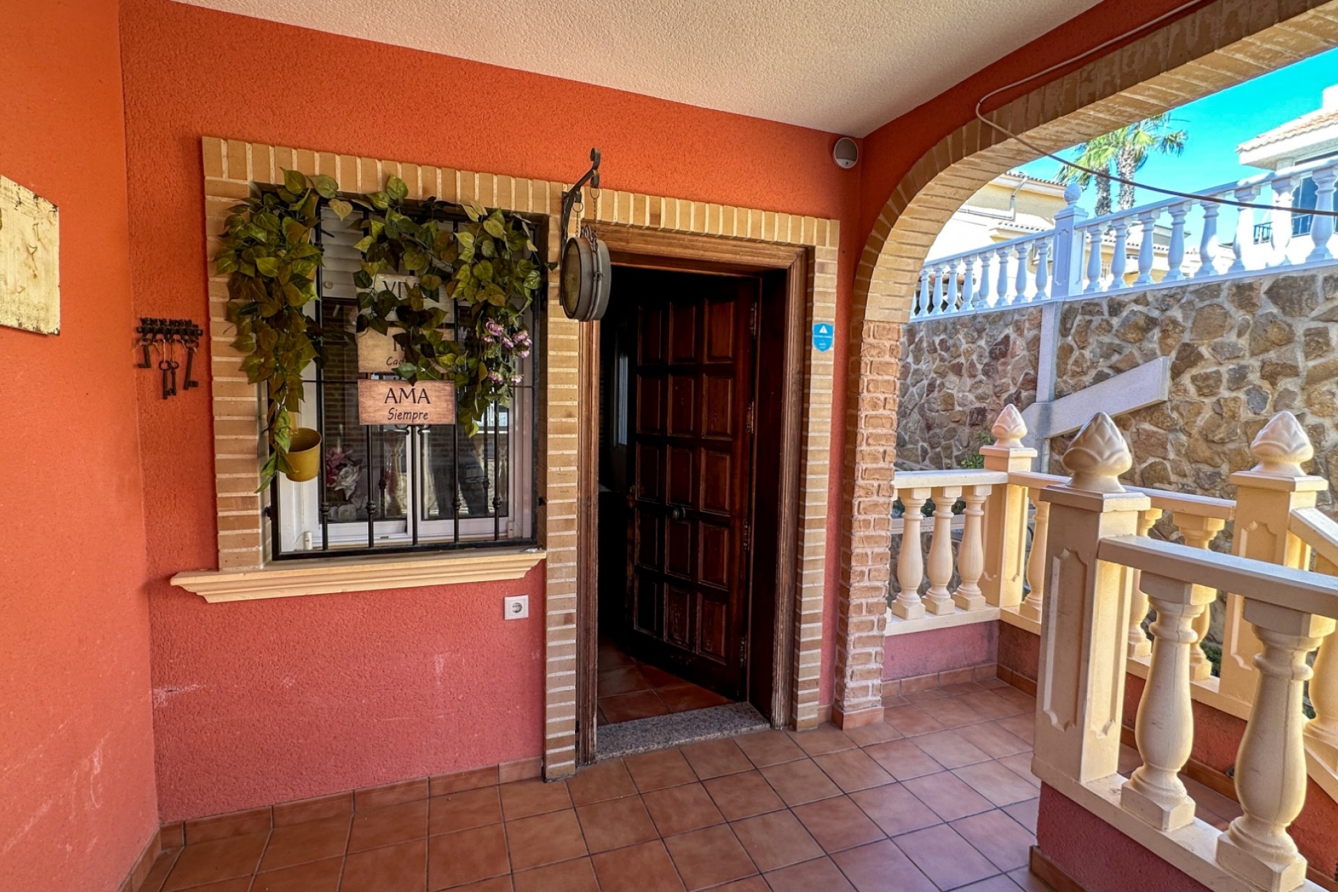 Reventa - Town House -
San Miguel de Salinas - Inland
