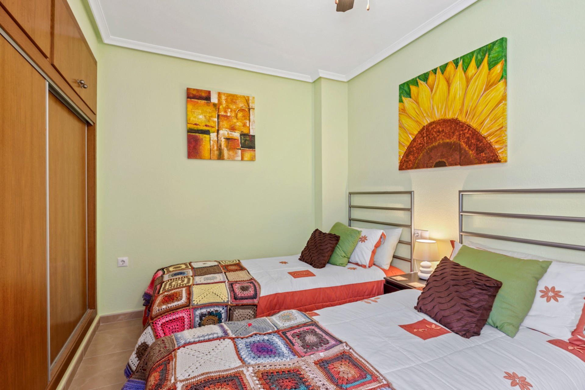 Reventa - Town House -
San Miguel de Salinas - Inland