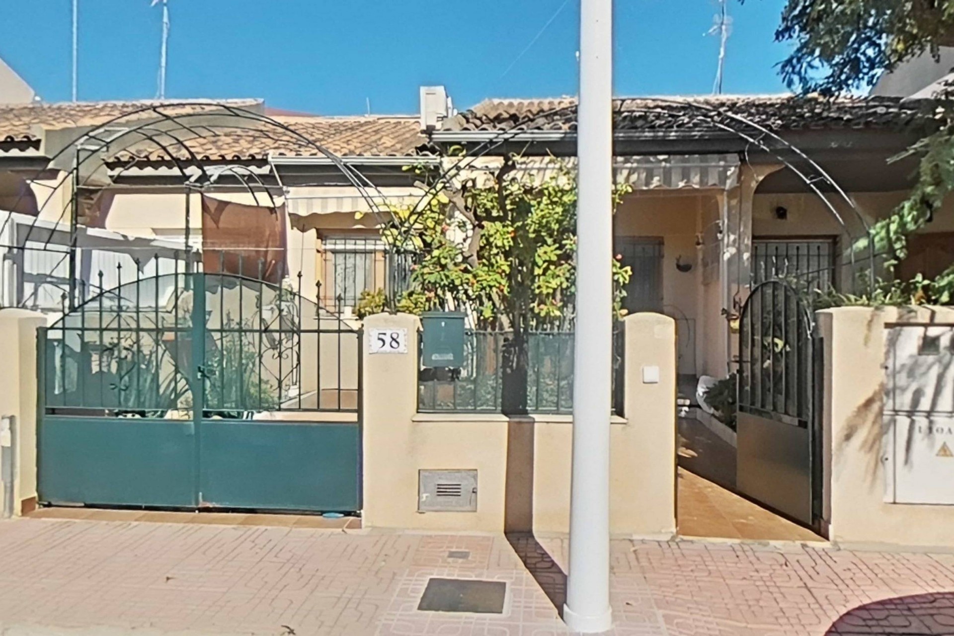 Reventa - Town House -
Santiago de la Ribera - Santiago De La Ribera