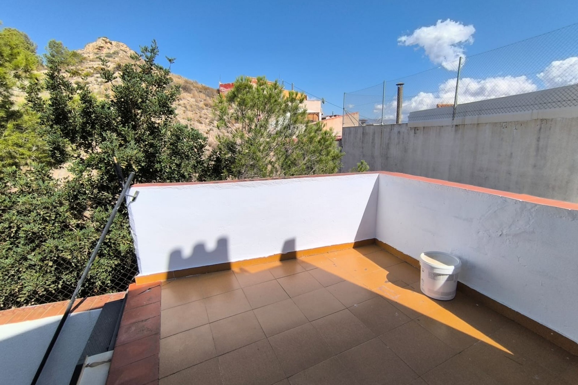 Reventa - Town House -
Sax - Inland