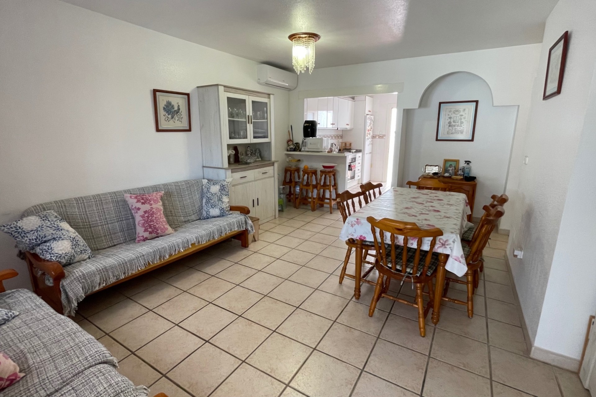 Reventa - Town House -
Torre de la Horadada - Costa Blanca