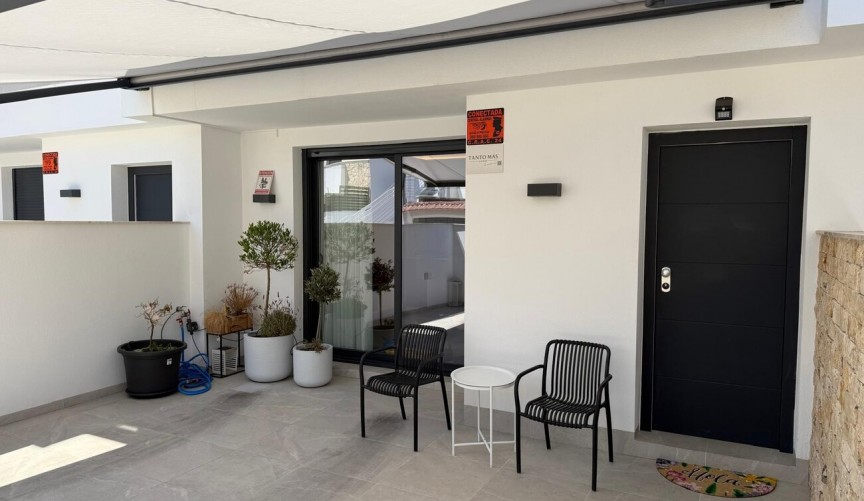 Reventa - Town House -
Torre de la Horadada - Costa Blanca