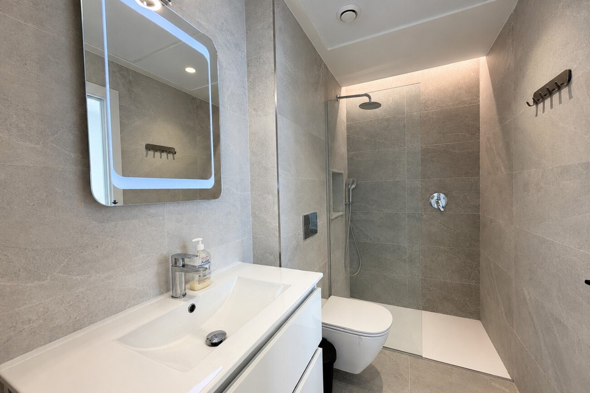 Reventa - Town House -
Torre de la Horadada - Costa Blanca