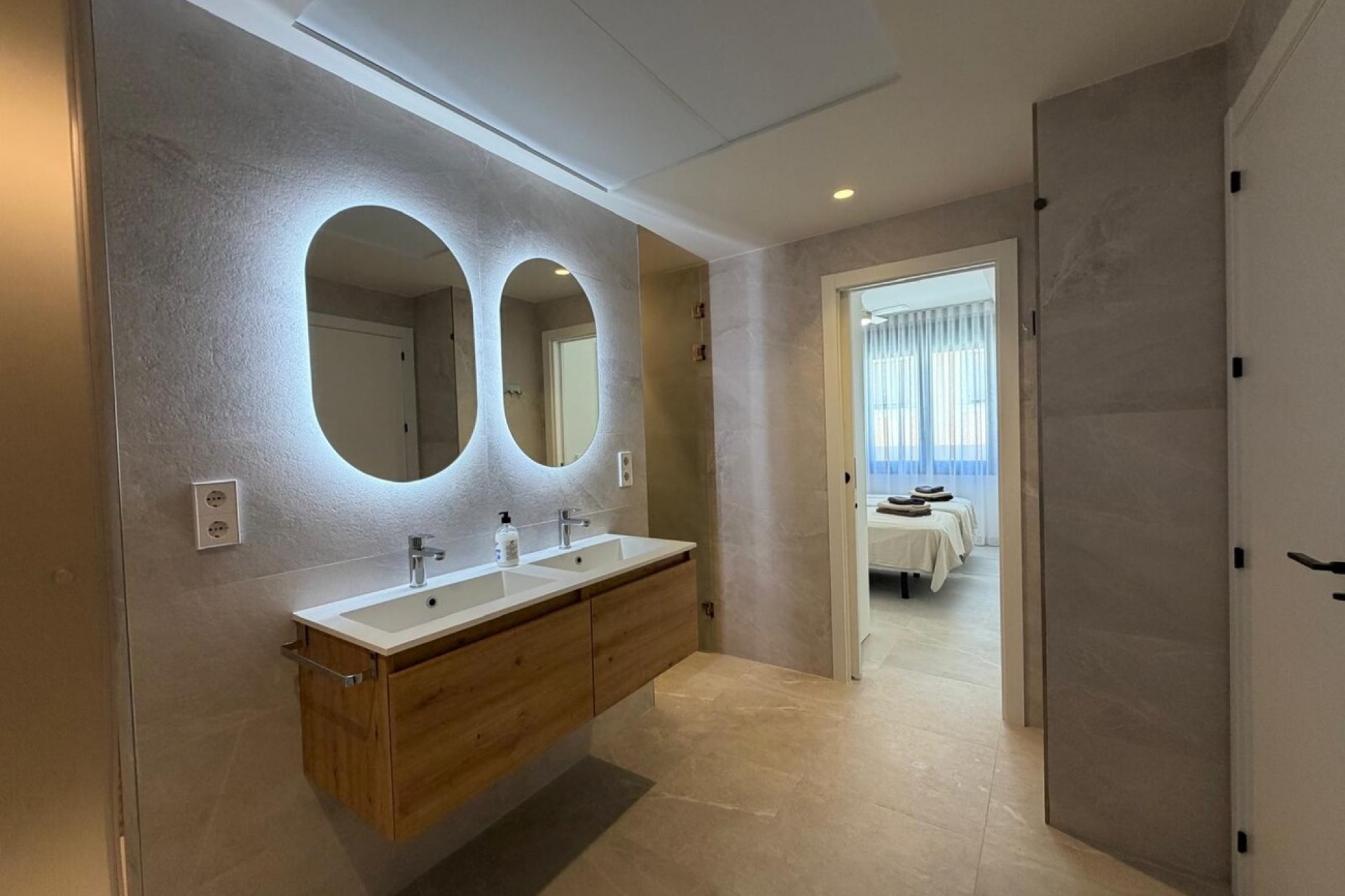 Reventa - Town House -
Torre de la Horadada - Costa Blanca