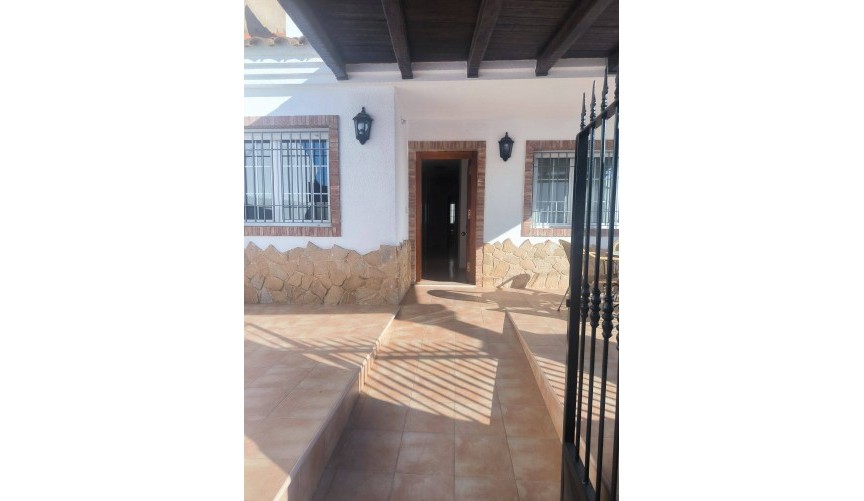 Reventa - Town House -
Torre Pacheco - Balsicas