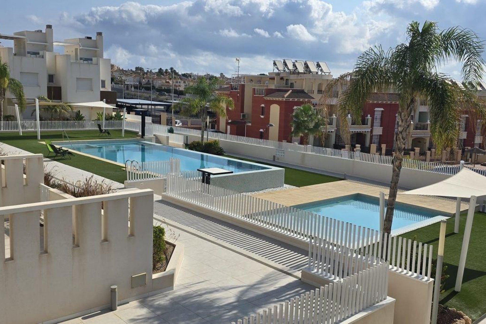 Reventa - Town House -
Torrevieja - aguas nuevas