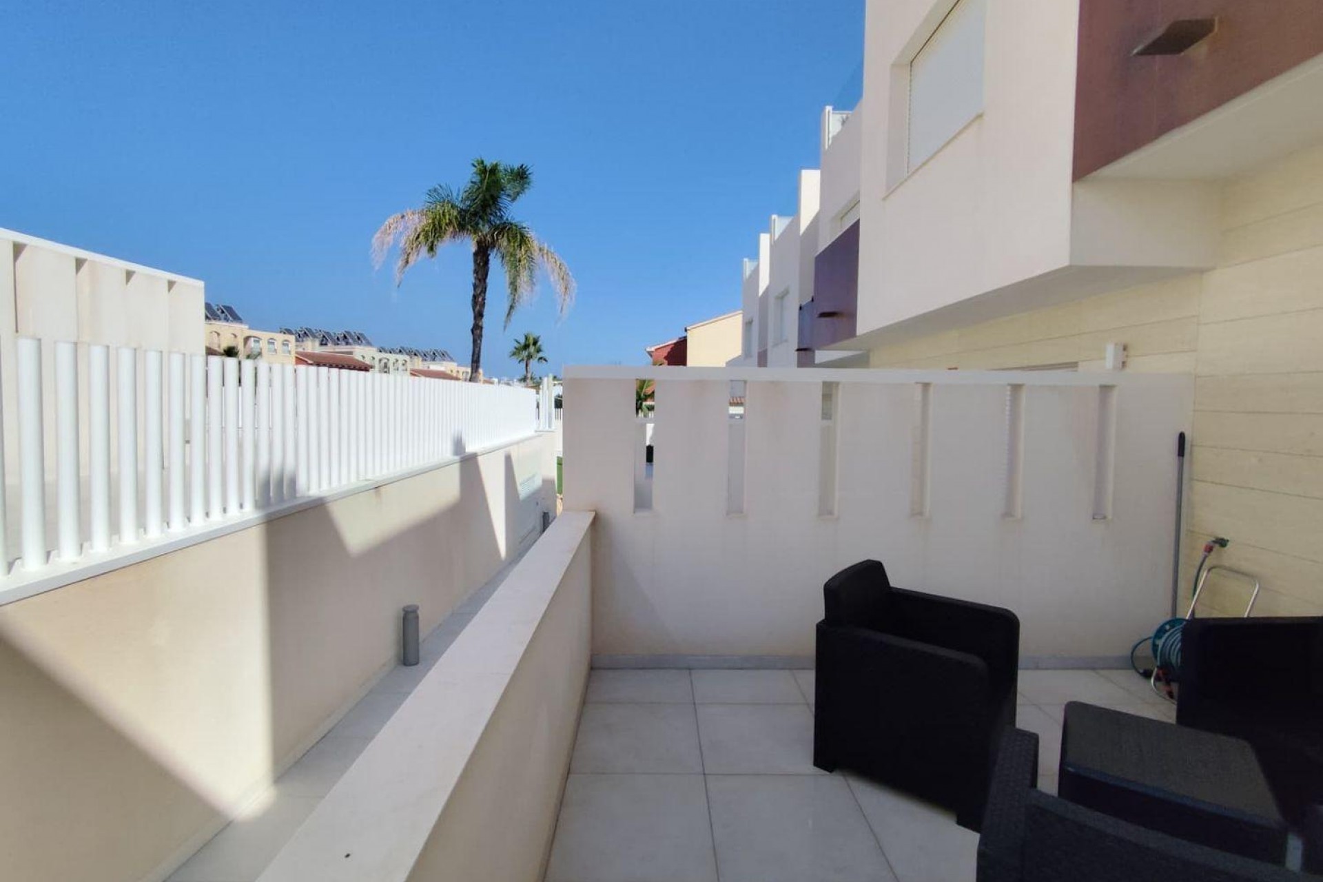 Reventa - Town House -
Torrevieja - aguas nuevas