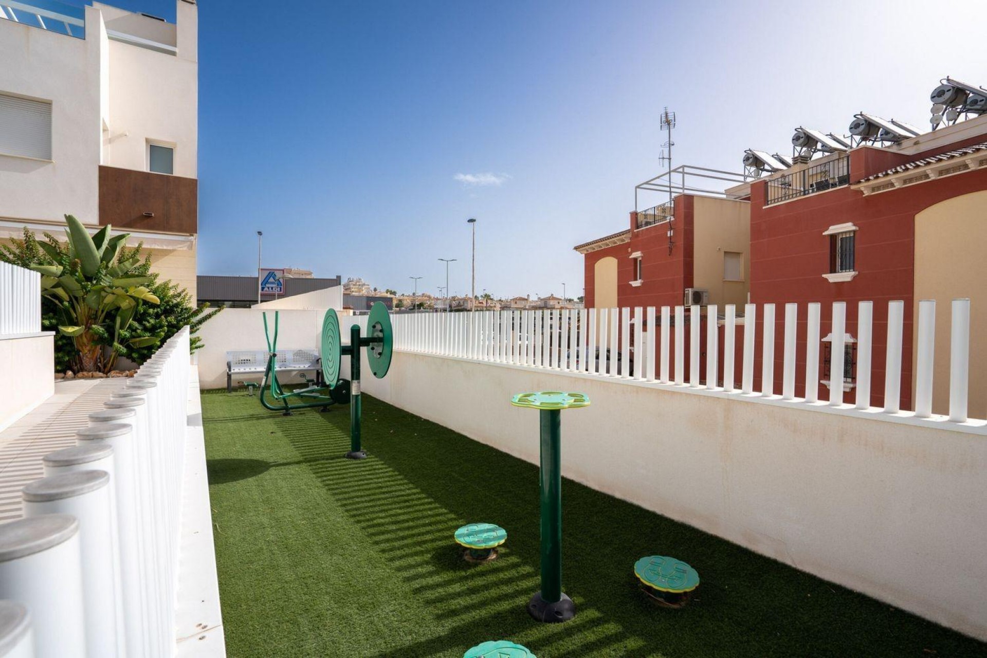 Reventa - Town House -
Torrevieja - aguas nuevas