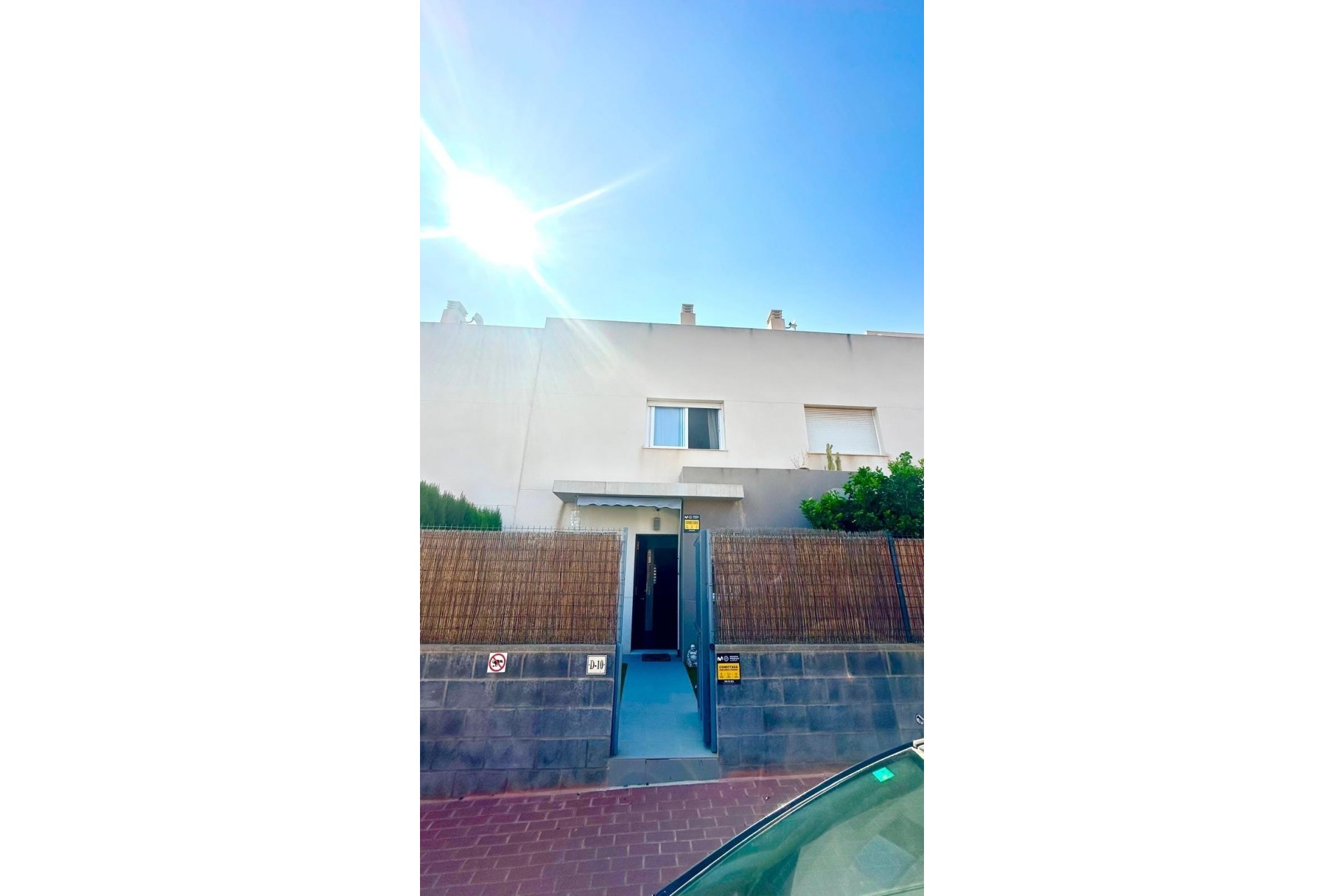 Reventa - Town House -
Torrevieja - aguas nuevas