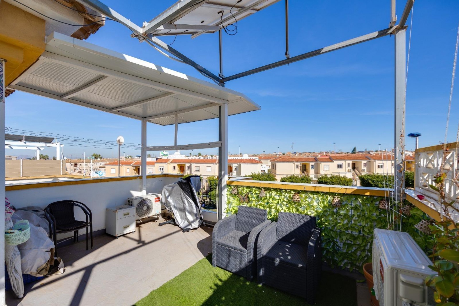 Reventa - Town House -
Torrevieja - aguas nuevas