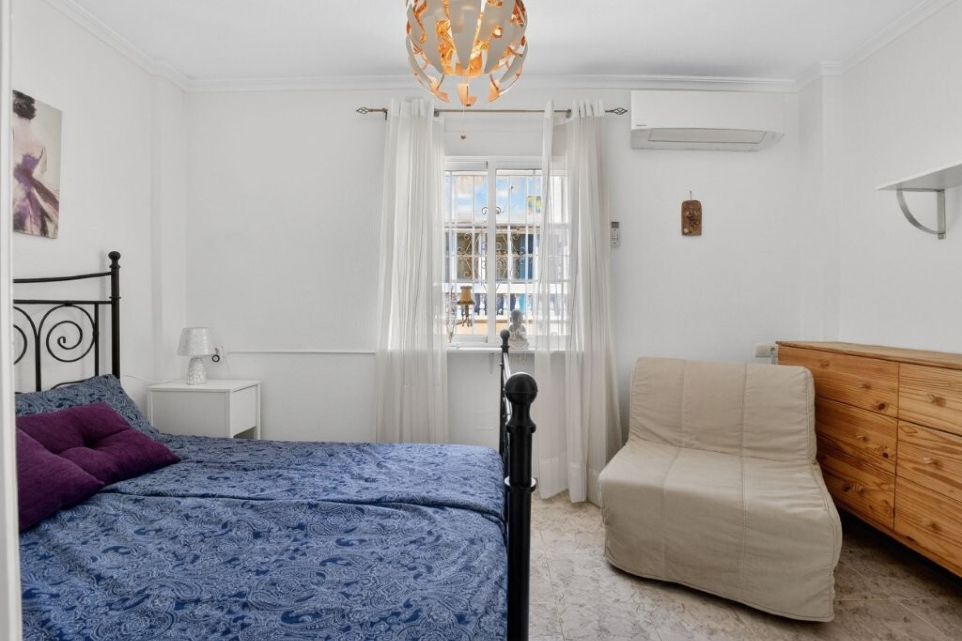 Reventa - Town House -
Torrevieja - aguas nuevas