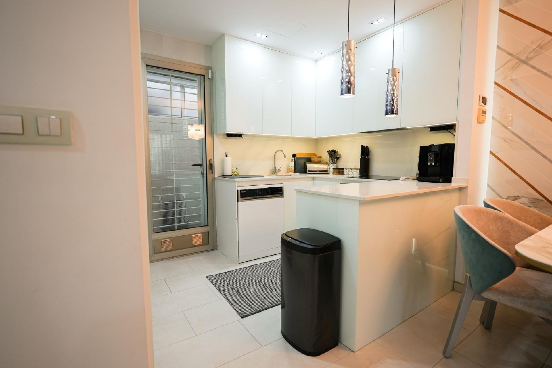 Reventa - Town House -
Torrevieja - aguas nuevas