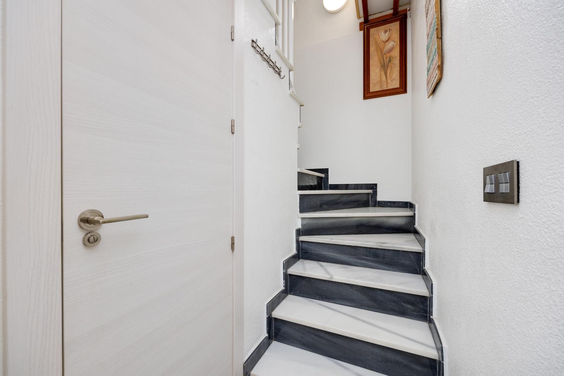 Reventa - Town House -
Torrevieja - aguas nuevas