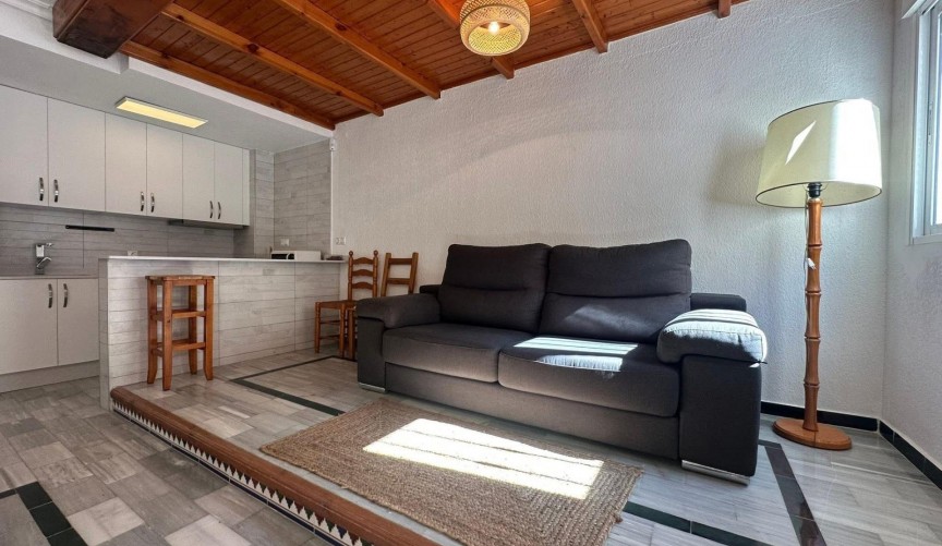 Reventa - Town House -
Torrevieja - Cabo Cervera