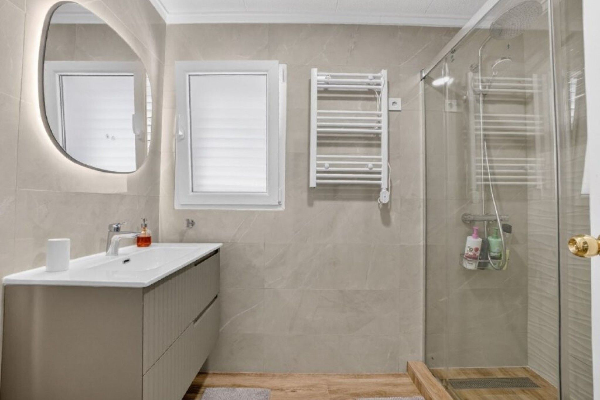 Reventa - Town House -
Torrevieja - Cabo Cervera
