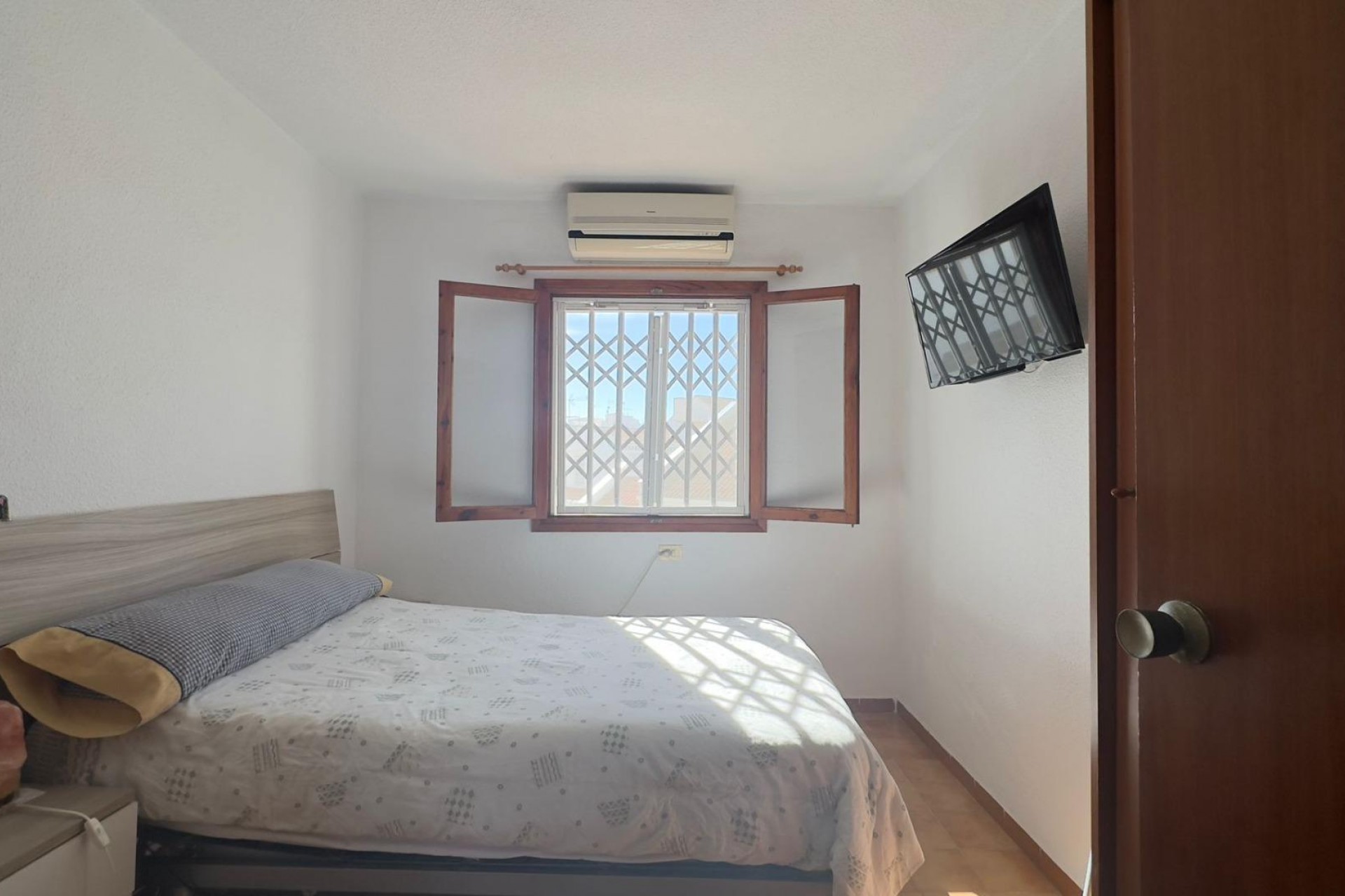 Reventa - Town House -
Torrevieja - Centro