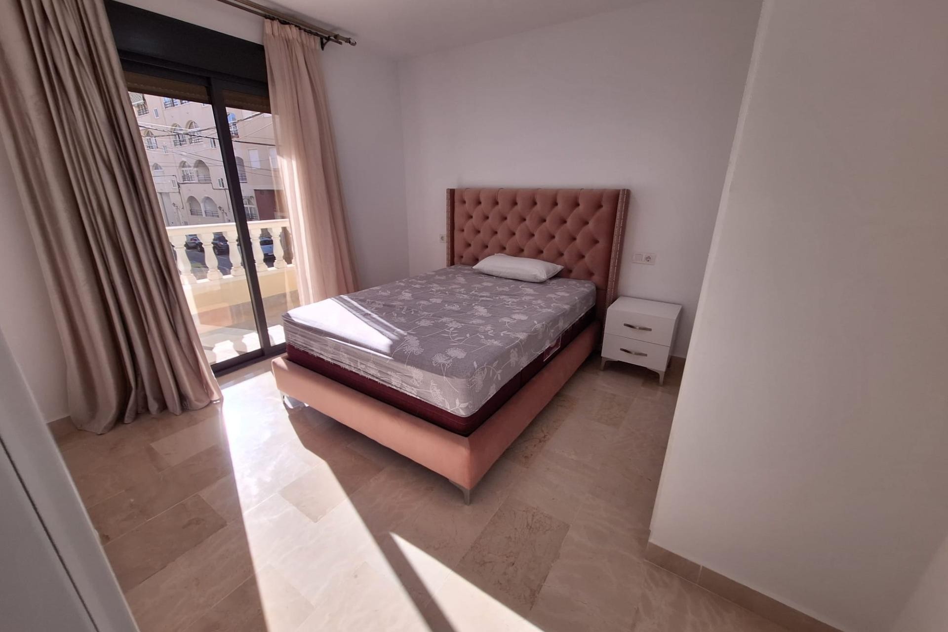 Reventa - Town House -
Torrevieja - Centro