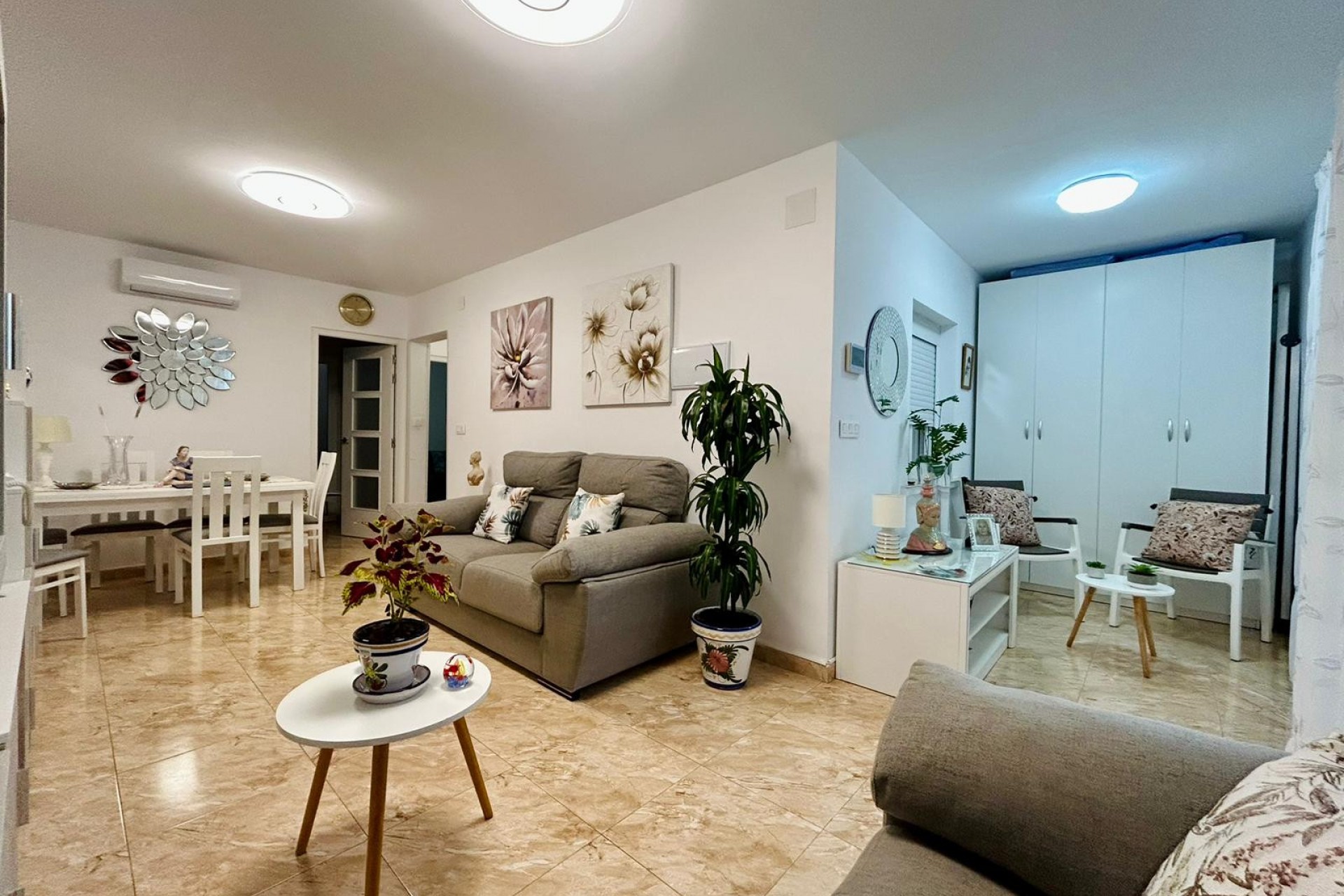 Reventa - Town House -
Torrevieja - Costa Blanca