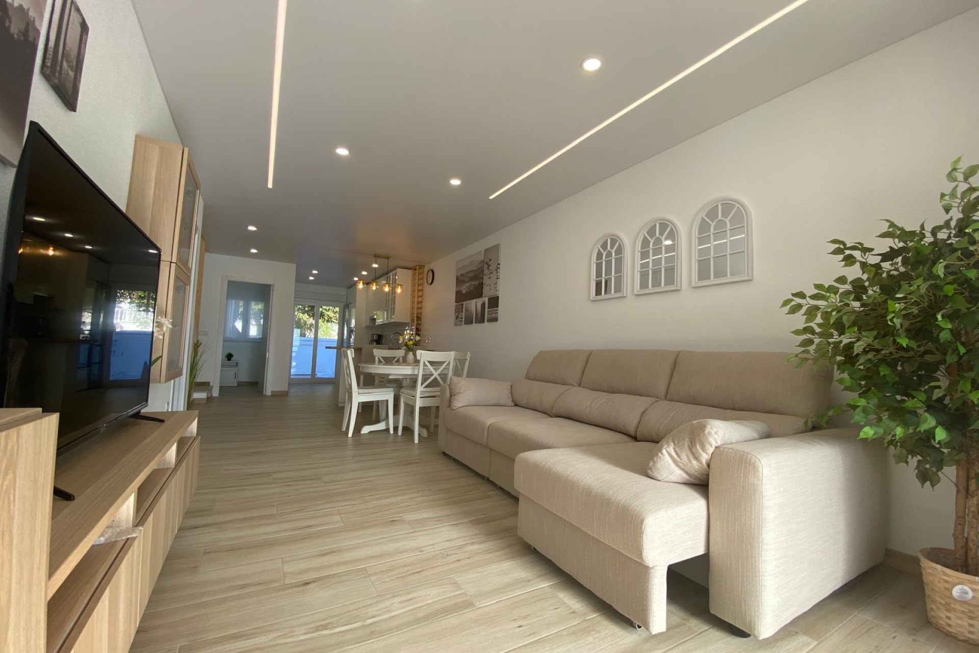 Reventa - Town House -
Torrevieja - Costa Blanca
