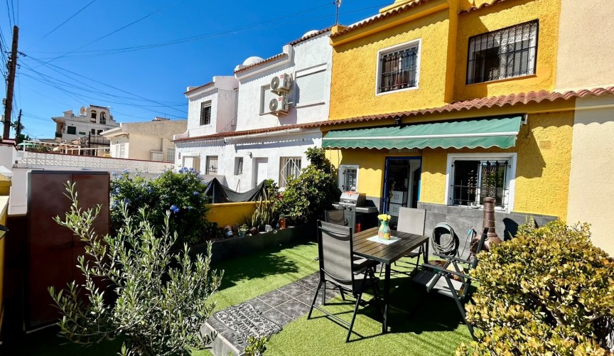 Reventa - Town House -
Torrevieja - Costa Blanca