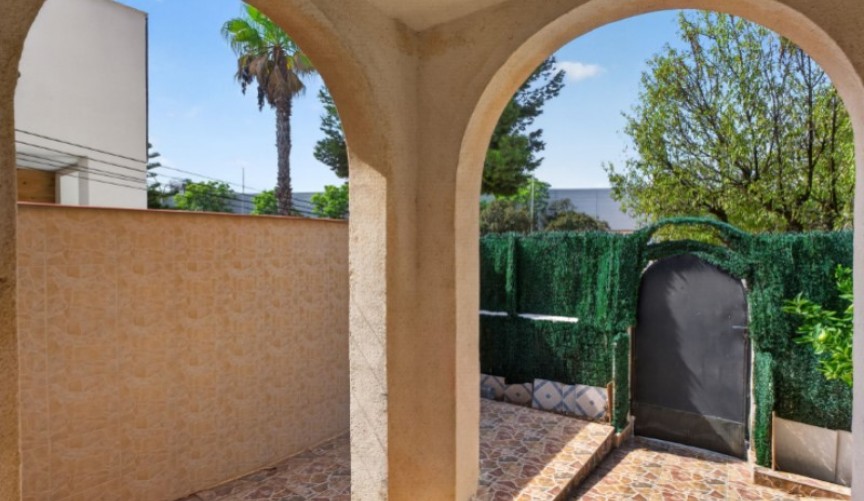Reventa - Town House -
Torrevieja - Costa Blanca