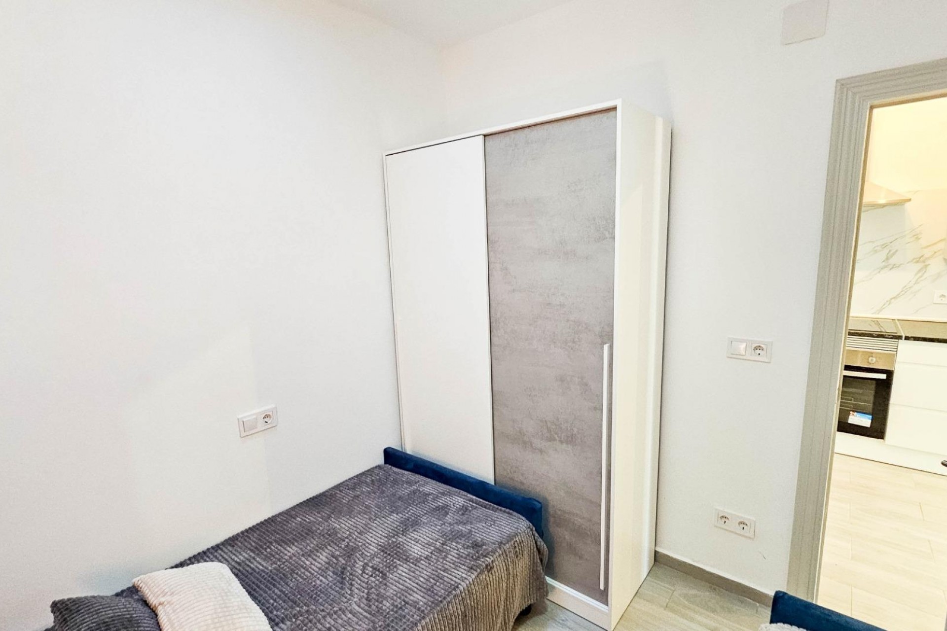Reventa - Town House -
Torrevieja - El Limonar