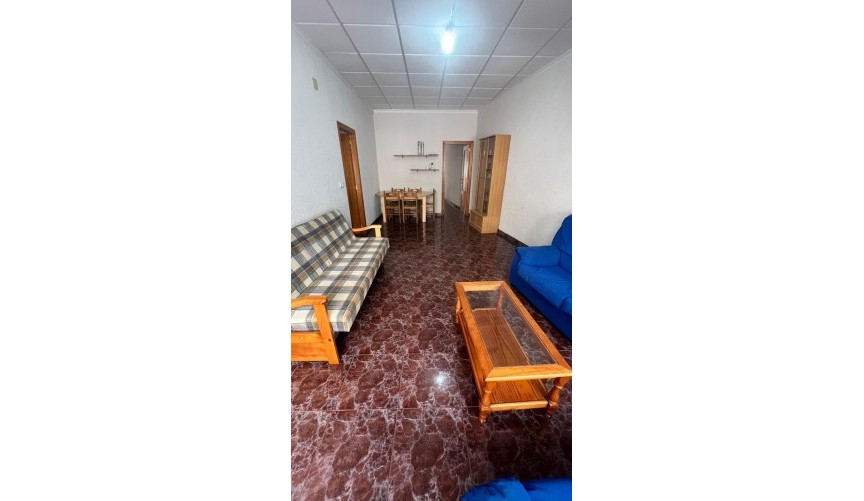 Reventa - Town House -
Torrevieja - Estacion De Autobuses