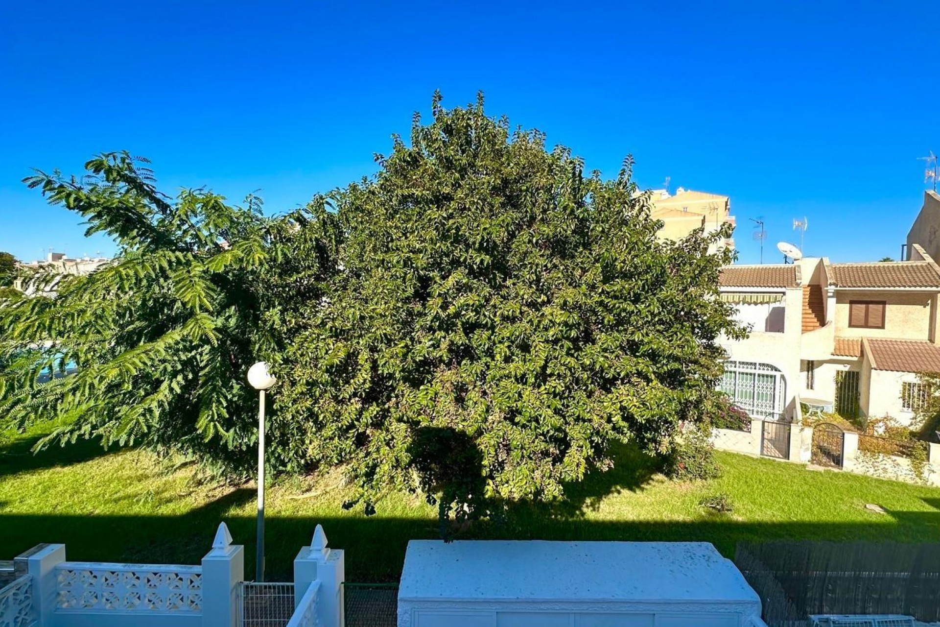 Reventa - Town House -
Torrevieja - Estacion De Autobuses