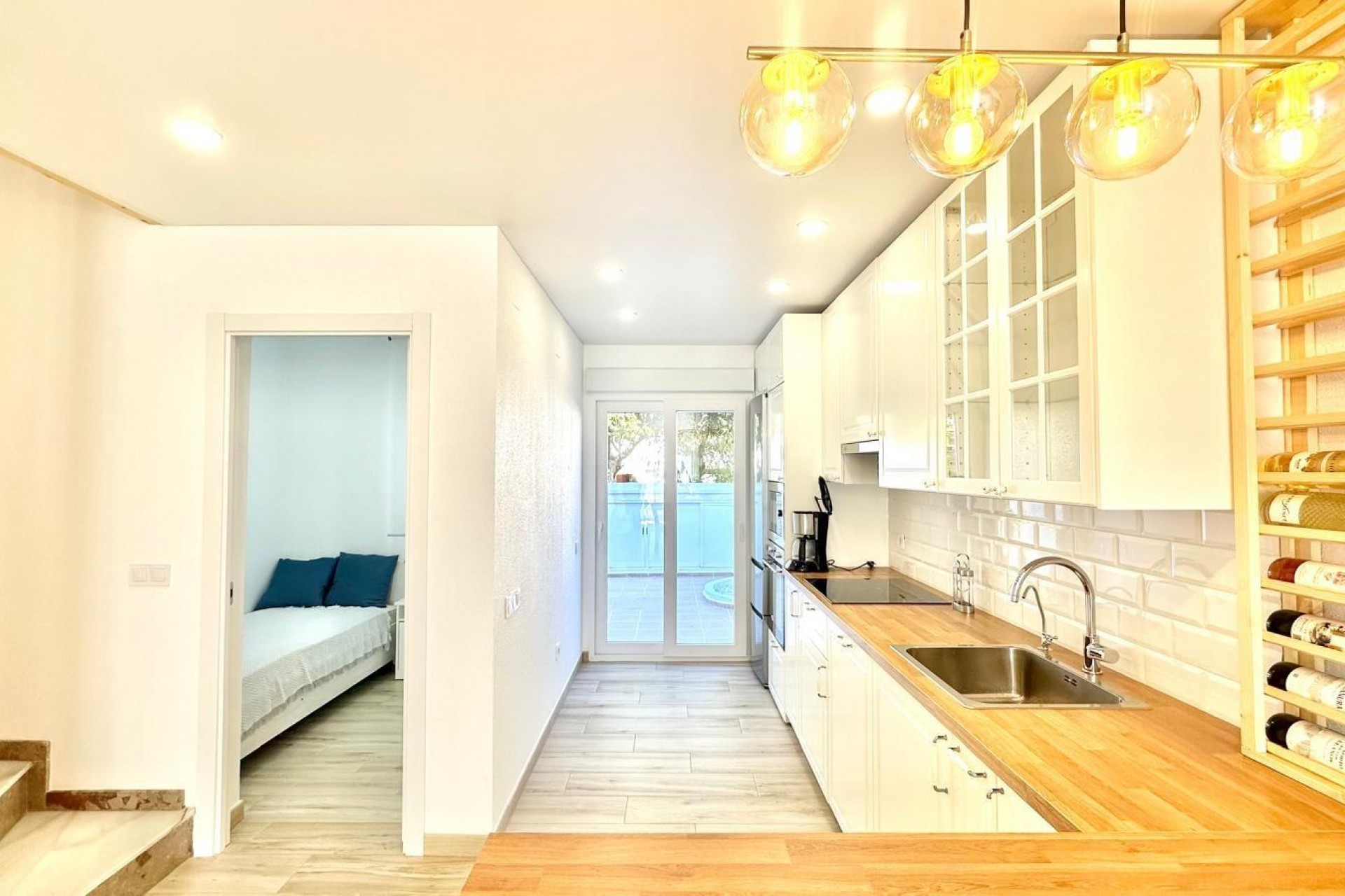 Reventa - Town House -
Torrevieja - Estacion De Autobuses