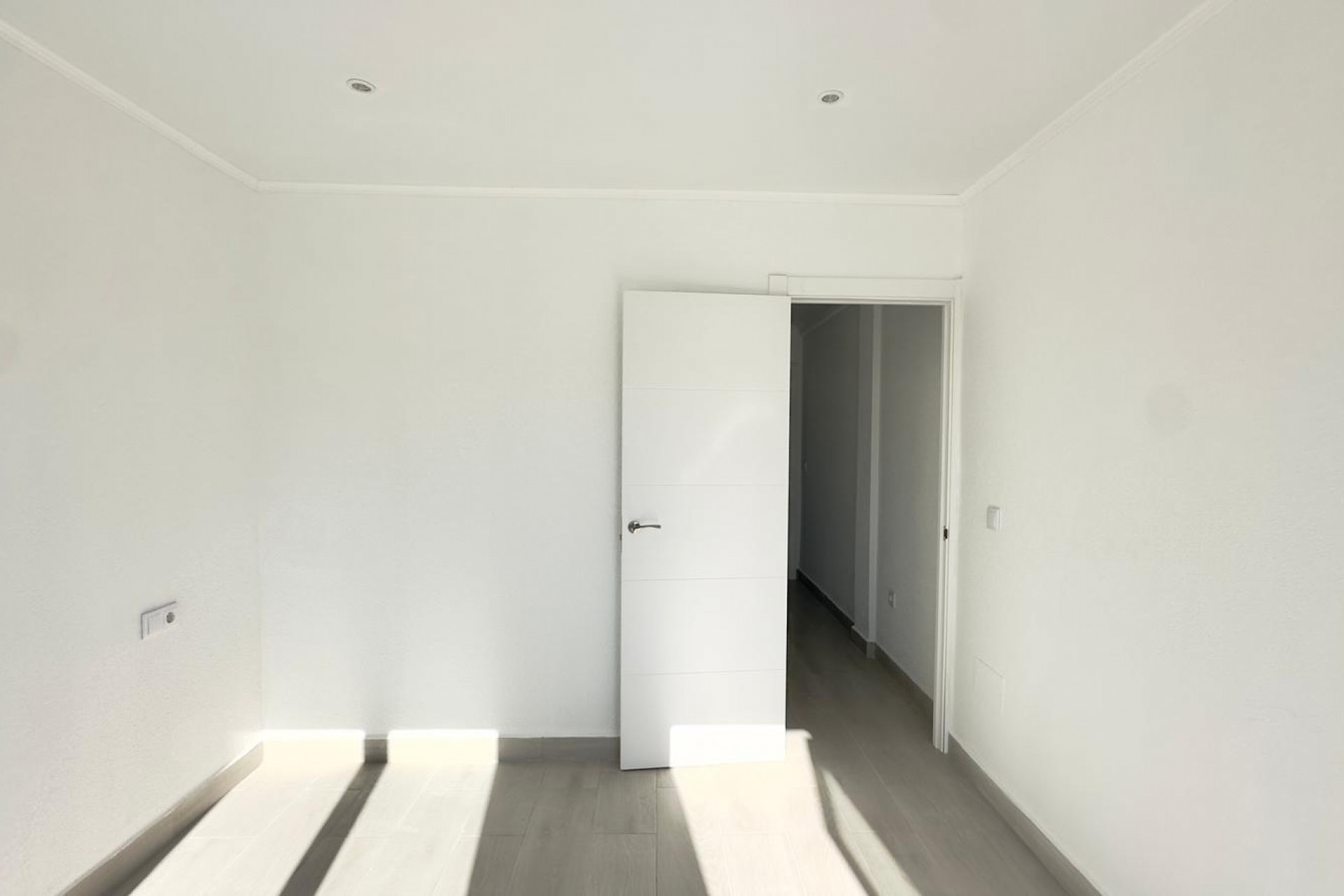 Reventa - Town House -
Torrevieja - La Mata